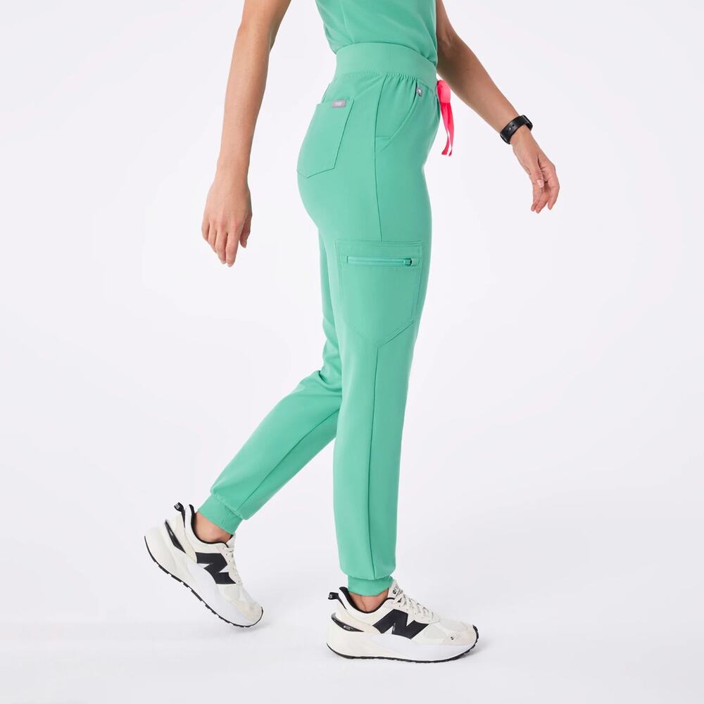 NEW NWT Figs High Waisted Zamora 6-Pocket Jogger Scrub Pants Surgical Green M - Picture 2 of 16